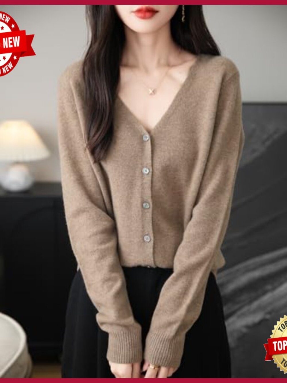 Women's 100% Merino Wool V-Neck Long Sleeve Lightweight Cardigan Sweater - Picture 3 of 6